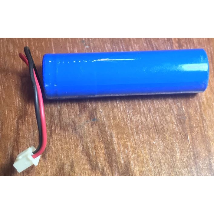 PIN 18650 3.7V - Jack 2.0 Tiện Dụng