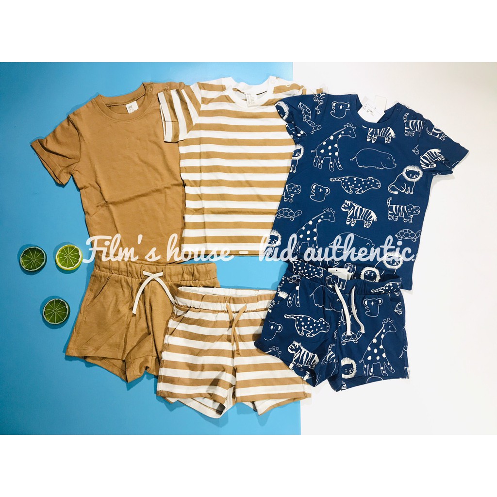 Set 3 shorts sọc vàng - vàng - xanh in hình thú, Hờ mờ UK săn SALE