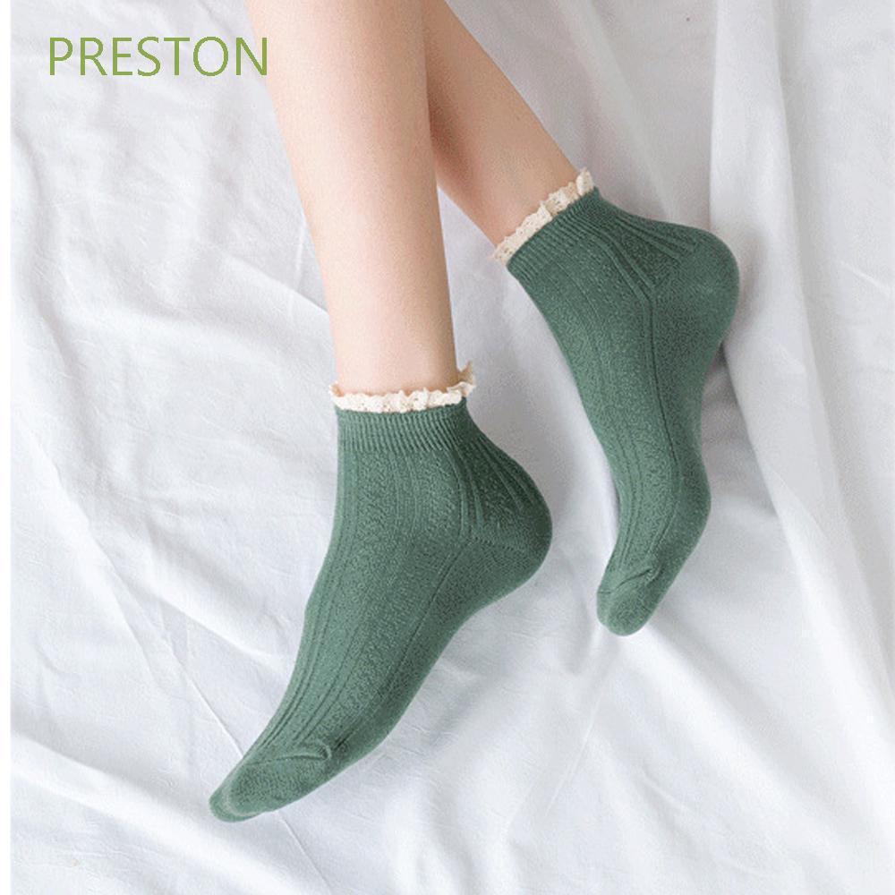 Đôi vớ ngắn bằng vải cotton phối ren nhún bèo màu kẹo dễ thương dành cho nữ