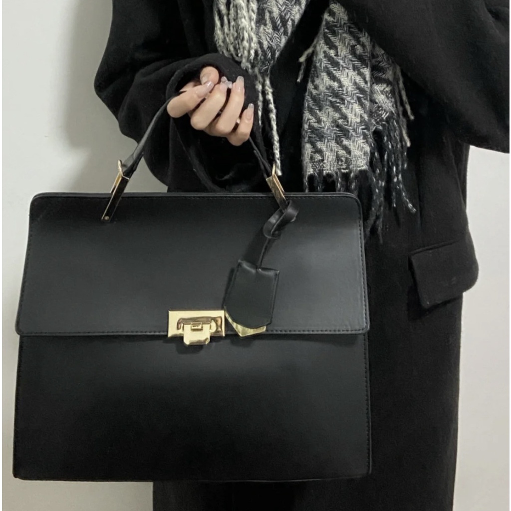 Túi Đeo Chéo Thiết Kế Mới Sức Chứa Lớn 2022 Thời Trang Mùa Xuân Cho Nữ