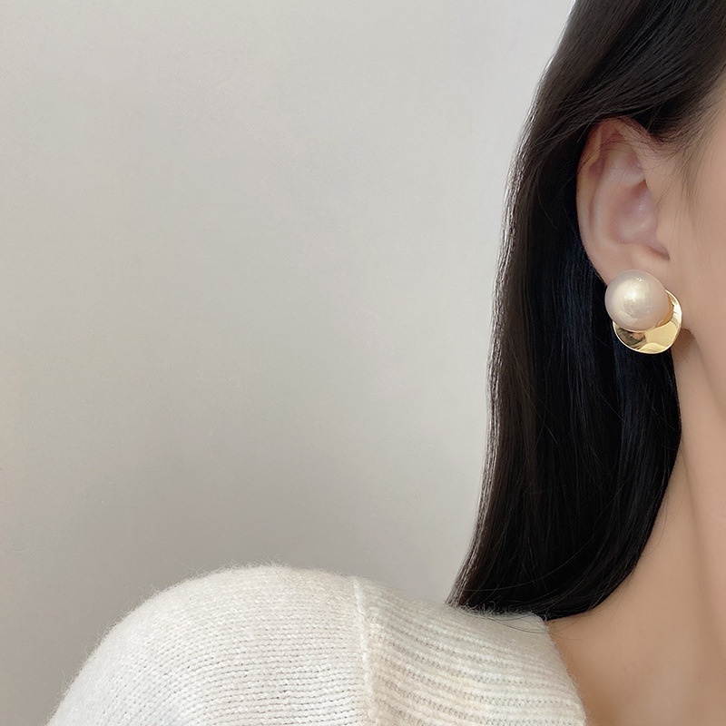 Khuyên Tai Kim Loại Đính Hạt Ngọc Trai Cao Cấp Thời Trang Hàn Quốc 2022