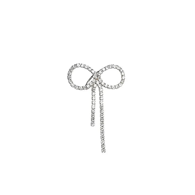 Bông Tai Dạng Kẹp Không Xỏ Lỗ Hình Nơ Đính Đá Phối Tua Rua Cao Cấp Thời Trang