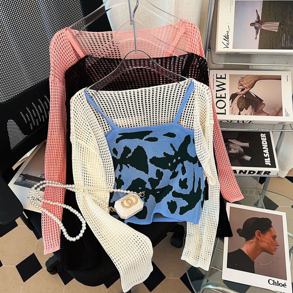 Bộ Áo Dệt Kim Hai Dây + Áo Khoác Dệt Kim Họa Tiết Hoa Màu Sắc Tương Phản Xinh Xắn