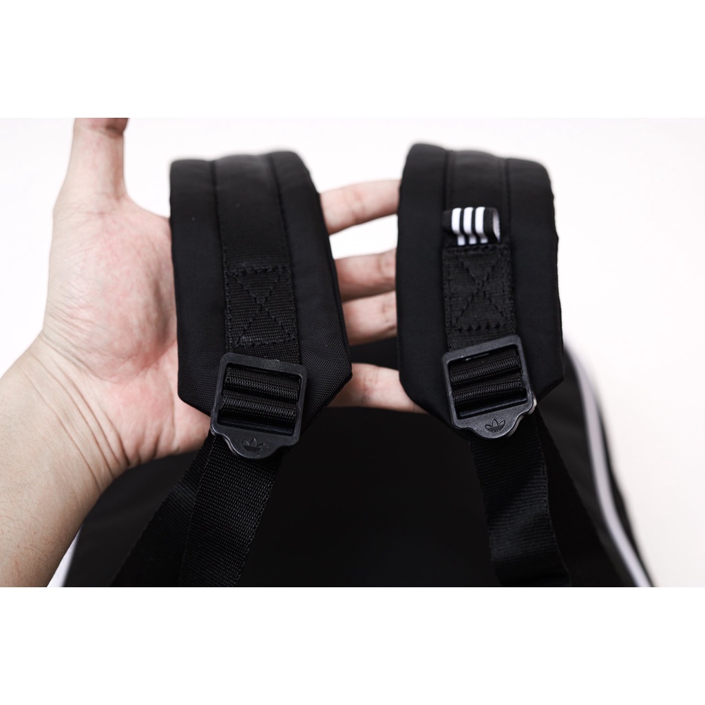 Balo Đi Học Thể Thao Nam/Nữ 3 Lá Logo Nhỏ Originals Classic Backpack Unisex