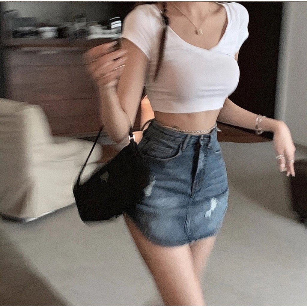 Chân váy jean ngắn lưng cao phong cách cao bồi cá tính | BigBuy360 - bigbuy360.vn