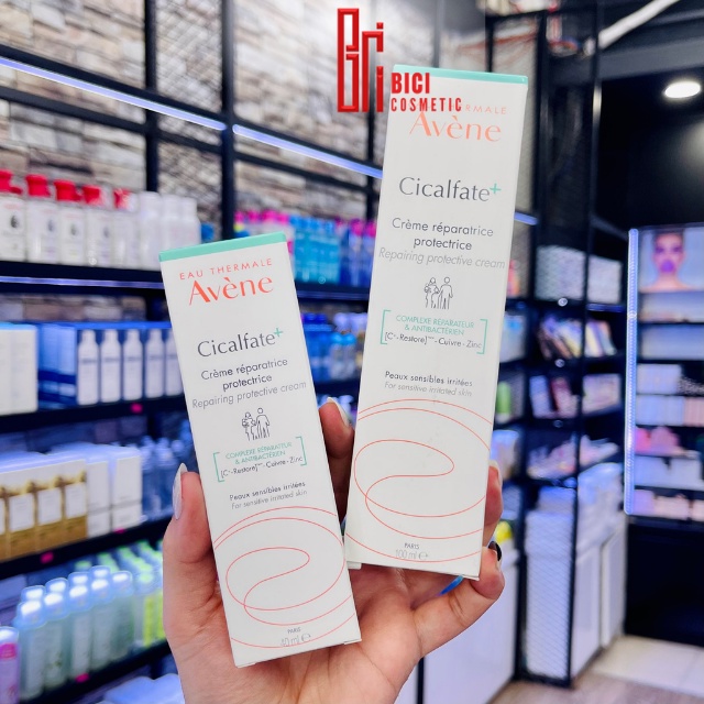 Kem Dưỡng Phục Hồi và Cấp Ẩm Cho Da AVENE CICALFATE Repairing Protective Cream - 40ml &amp; 100ml