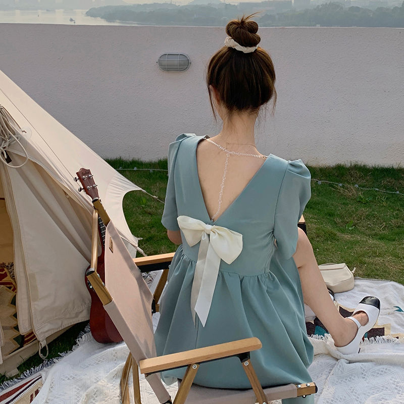 Đầm Nữ Tay Ngắn Hở Lưng Thời Trang Quyến Rũ