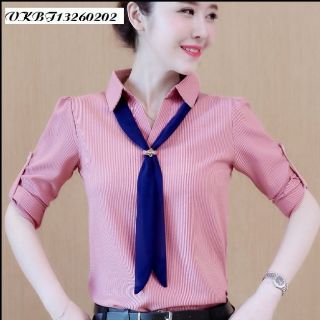Áo sơ mi thắt cà vạt