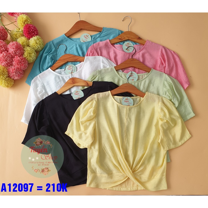 Áo croptop xoắn bụng