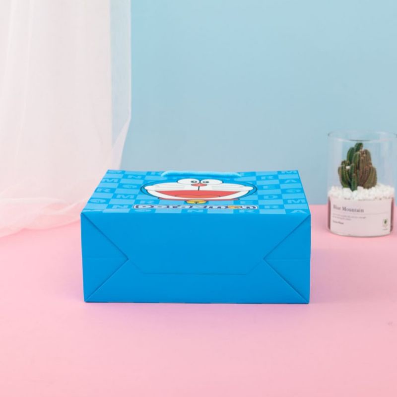 TÚI GIẤY QUÀ TẶNG DORAEMON DỄ THƯƠNG, nhiều kích thước