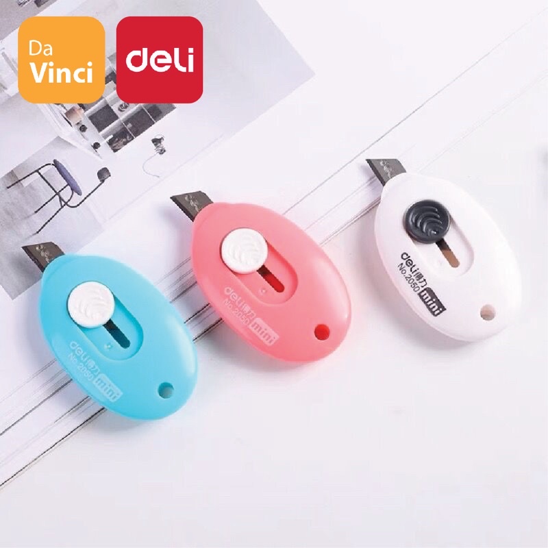 [ DaVinci ] Dao Rọc Giấy Dao Cắt Giấy Deli Mini 2050 Nhỏ Gọn Đơn Giản Tiện dụng