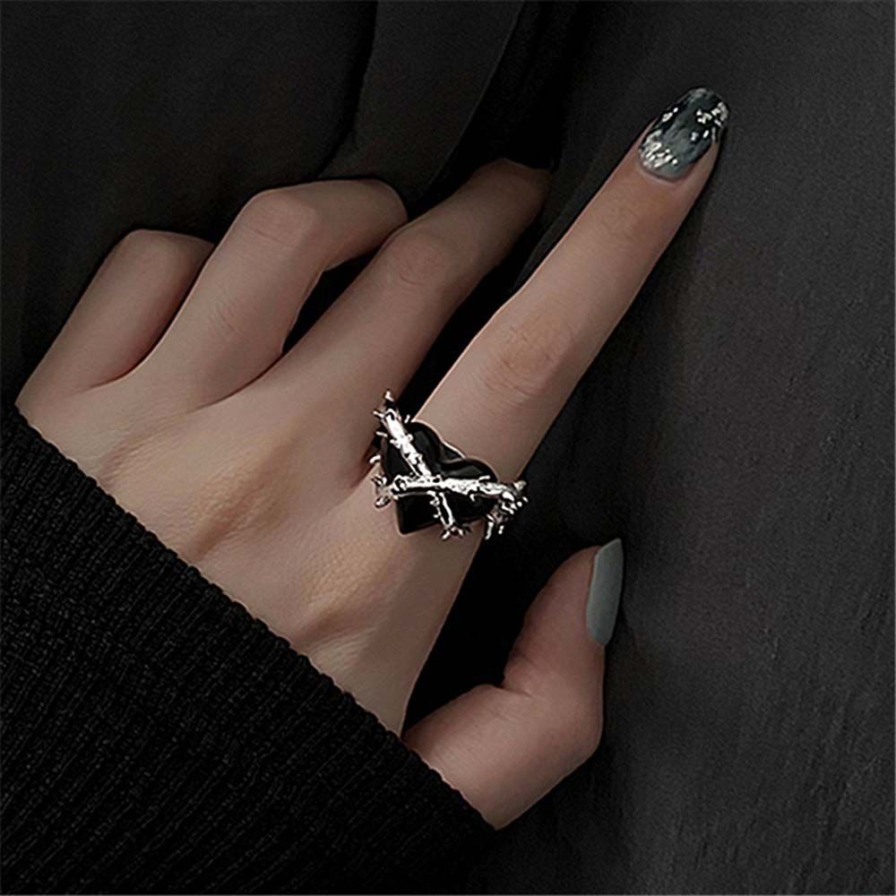 Nhẫn Cặp Đôi Màu Đen Hình Trái Tim Phong Cách Hàn Quốc Cổ Điển Dành Cho Nữ
