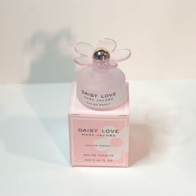 Nước hoa nữ mini Daisy Marc Jacobs Eau So Sweet EDT 4ml