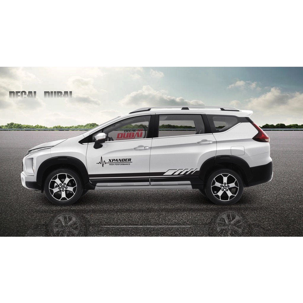 Tem sườn dán xe Xpander Cross