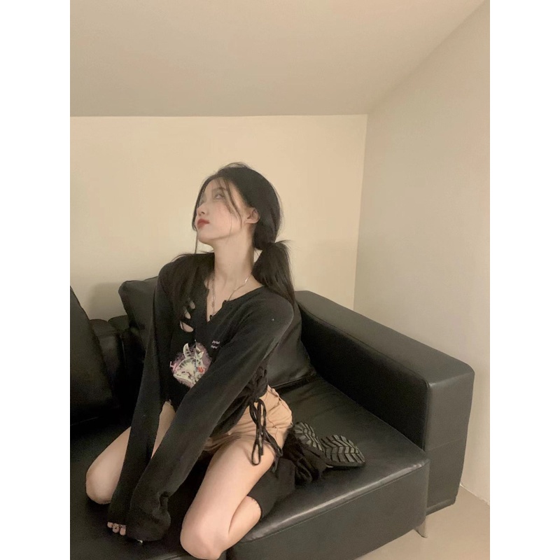 Áo Thun Nữ Dài Tay Cổ Chữ V Thời Trang retro