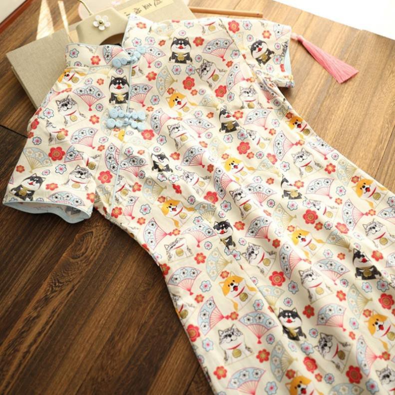 Đầm Body Sườn Xám Cổ Tàu Hoạt Tiết Hình Cún Và Quạt Thời Trang Mùa Tết Cho Bạn Nữ. | BigBuy360 - bigbuy360.vn