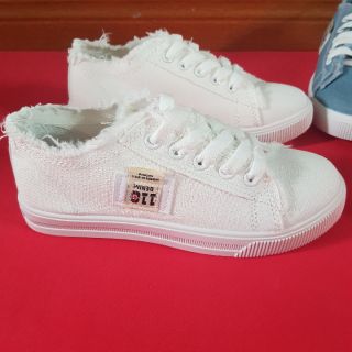 Sneaker jean nữ