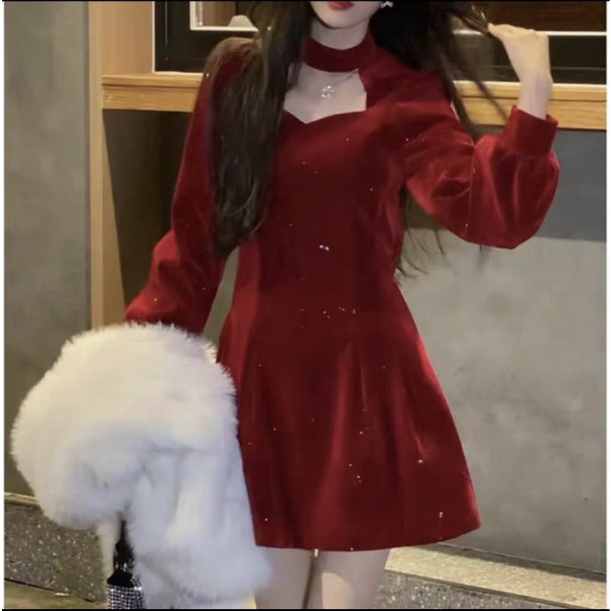 Váy Nhung Tiểu Thư, Đầm Nữ Tay Dài Dáng Xòe Khoét Ngực Màu Đỏ, Váy Thiết Kế Siêu Tôn Dáng, Phong Cách Sang Chảnh. | BigBuy360 - bigbuy360.vn