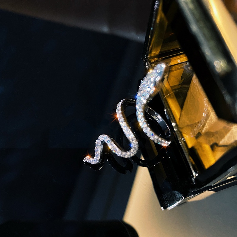 Nhẫn hình rắn đính đá zircon thời trang cá tính cho nữ
