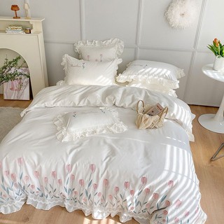 Bộ chăn ga gối Lụa 80s thêu hoa tulip phối viền bèo cao cấp