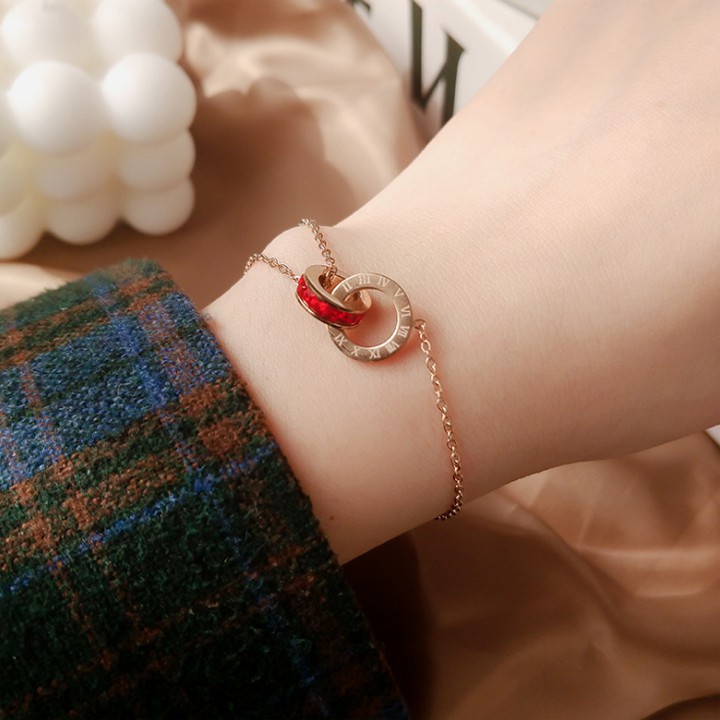 LẮC TAY TITAN 2 KHOEN LỒNG SỐ LA MÃ MÀU HỒNG 14K TA123