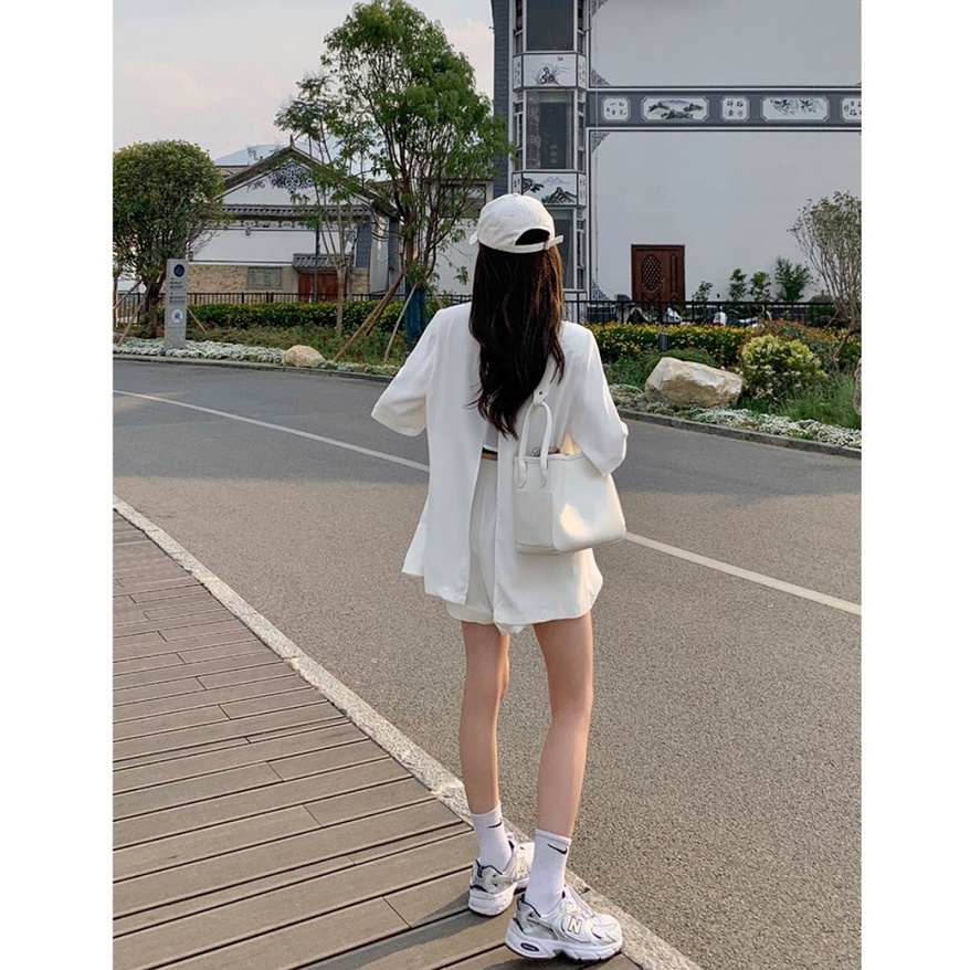 Quần Short Nữ Gập Gấu Quần đùi nữ vải tuyết mưa Gen J10 | BigBuy360 - bigbuy360.vn