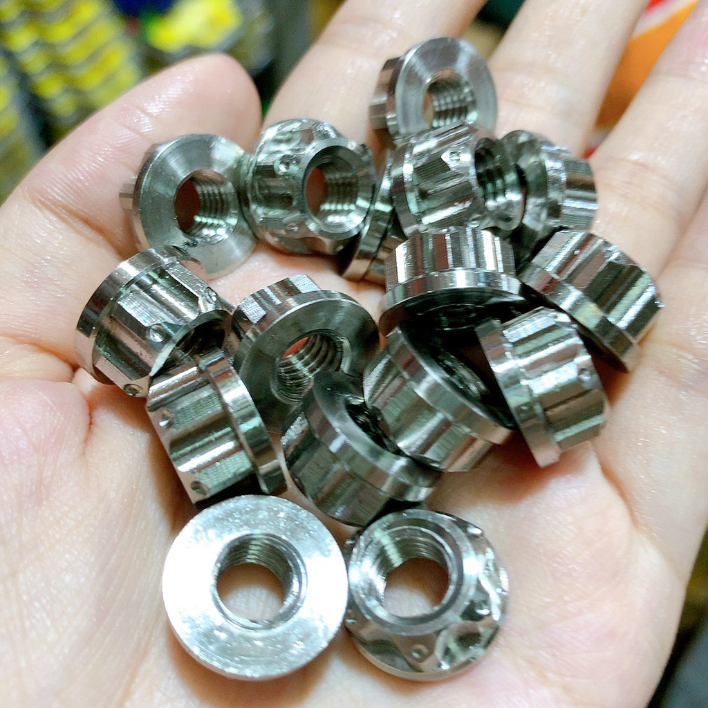 Tán Salaya inox 304 6li, 8li hở đầu chống gỉ sáng bóng
