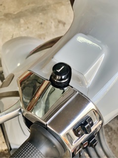 BỘ NÚT ĐẬY GƯƠNG VESPA