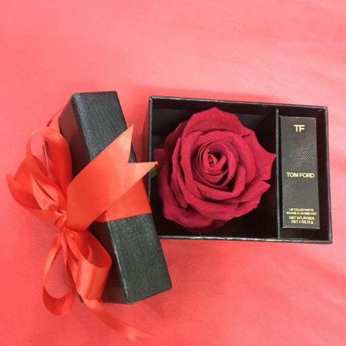 Son Tom Ford, son môi lì chính hãng Tom Ford cao cấp, chất son mềm mịn, đầy đặn, không gây khô môi, lên màu siêu chuẩn