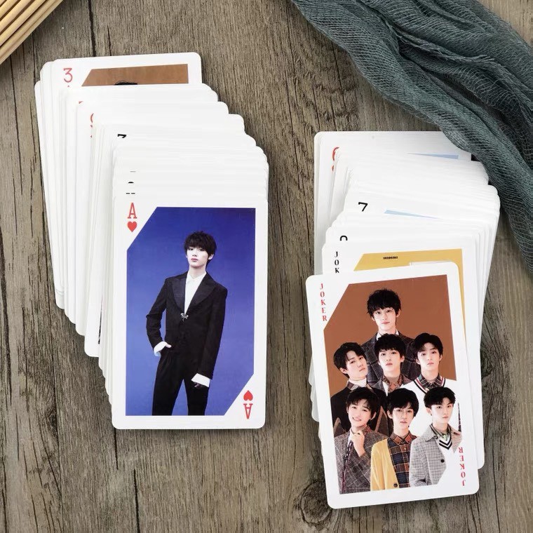 Bộ bài 52 lá in hình nhóm nhạc TNT