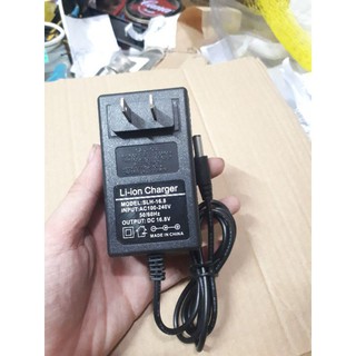 Sạc 16.8v cho pin máy khoan 16.8v