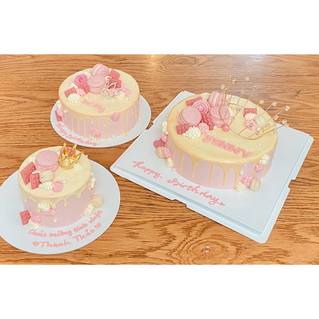 Bánh kem Bơ Hàn Quốc Sốt Cream Vương miện