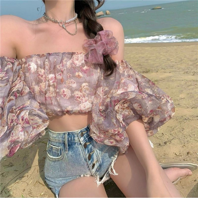 Áo croptop trễ vai vải voan hoa nhí màu hồng tím siêu xinh