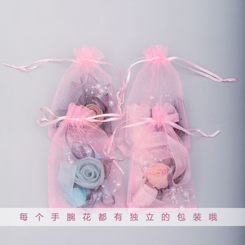 Thời Trang Vòng Hoa Đeo Cổ Tay Cho Cô Dâu