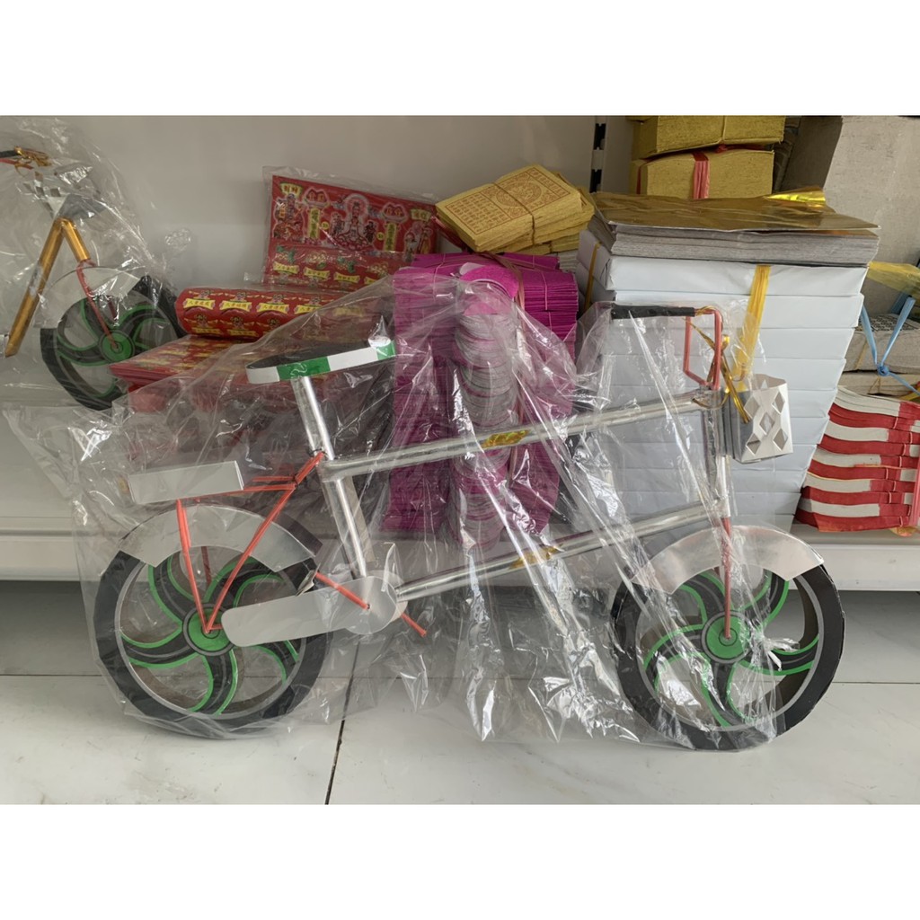 Xe đạp vàng mã hàng đẹp, có sẵn