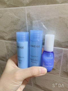 Nước Hoa Hồng mini Laneige