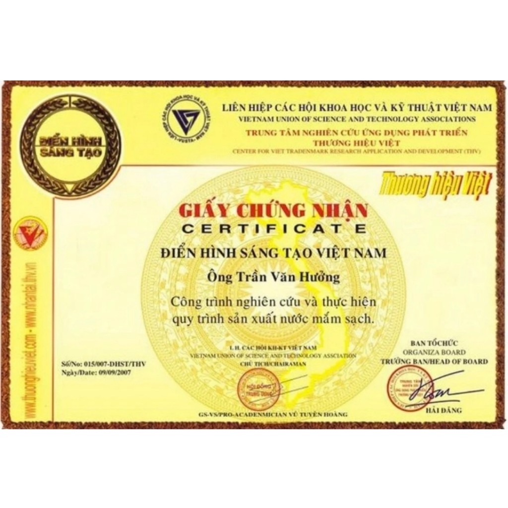 [Mã 253FMCGSALE giảm 8% đơn 500K] Nước mắm sạch Trần Văn Hưởng cốt cô đặc (thùng 10 chai 220ml/1chai)