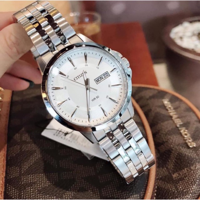 Đồng hồ nam dây kim loại Citizen BF2011