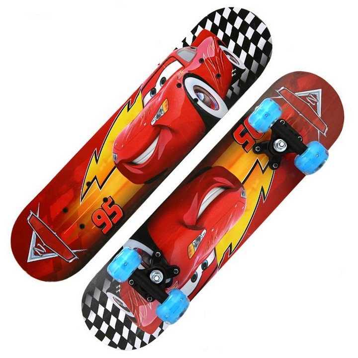 Ván trượt skateboard thể thao Hoạt Hình chất liệu gỗ phong ép cao cấp 7 lớp