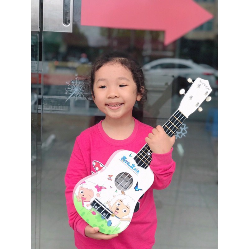 Ukulele giá rẻ] Đàn Ukulele Soprano Andrew hoạt hình(TẶNG GT TỰ HỌC VÀ PICK) ANDREW