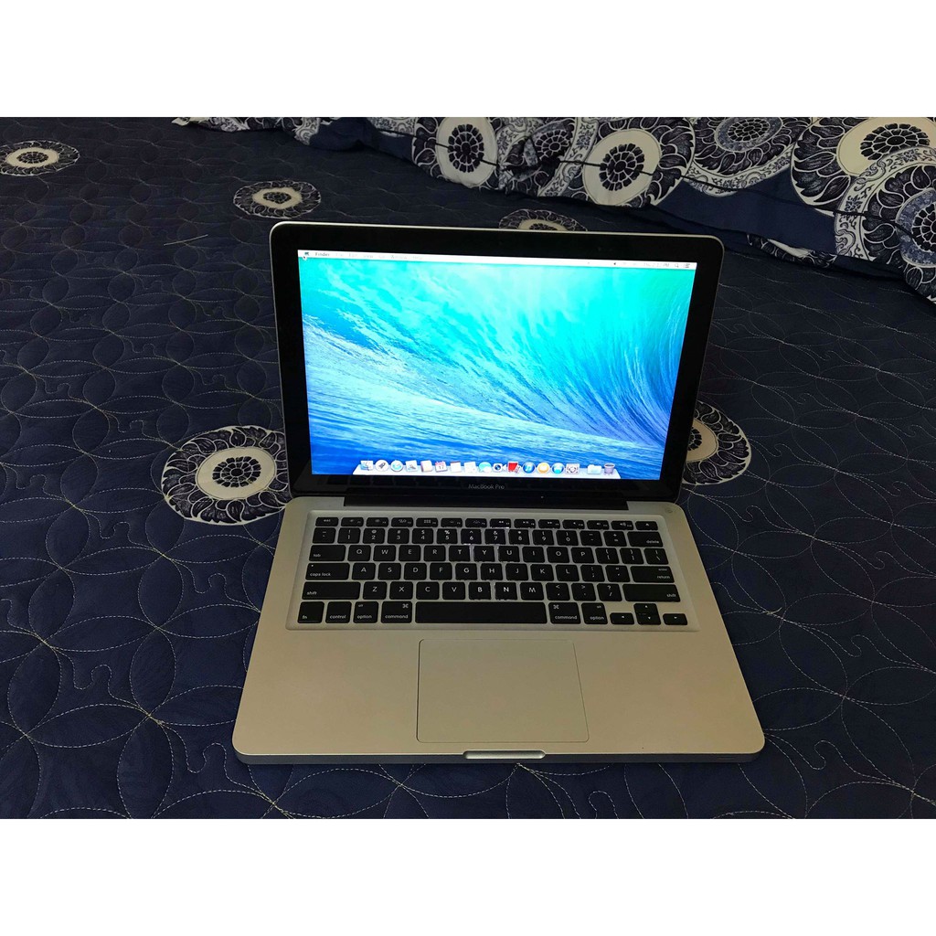 Macbook pro MC700 i5 2.3 ram 4G HDD 320G 95%