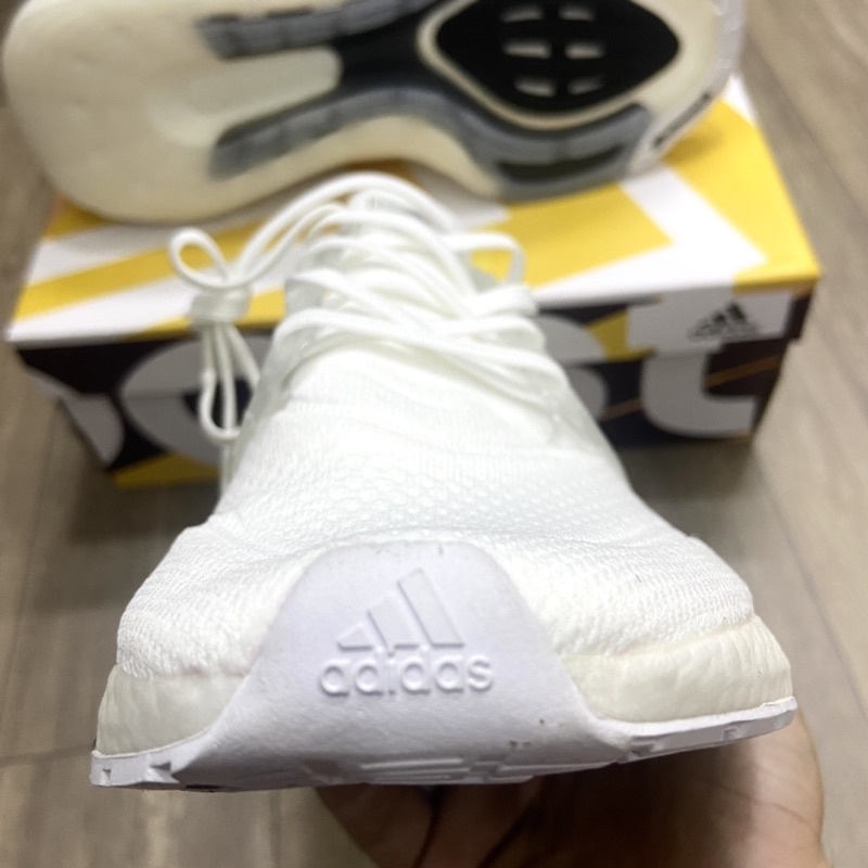 Giày ultraboost 7.0 nam nữ siêu cấp ( hàng chuẩn đế boost)