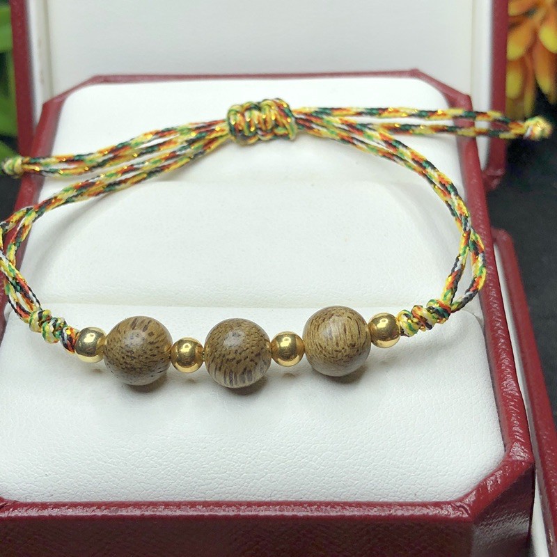 Vòng Tay Hạt Trầm Hương kết dây Chỉ Ngũ Sắc - Bình An, May Mắn