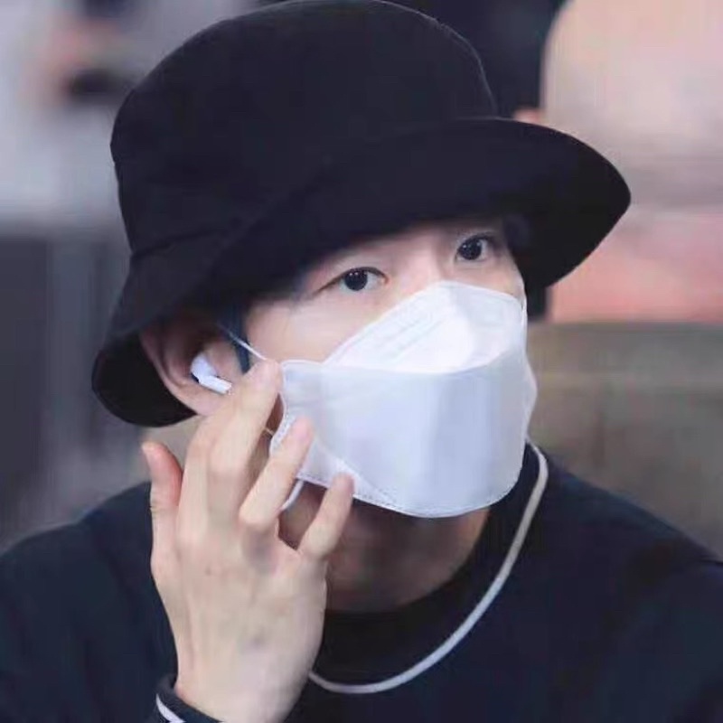 Khẩu trang 3D, 4 lớp siêu kháng khuẩn | BigBuy360 - bigbuy360.vn