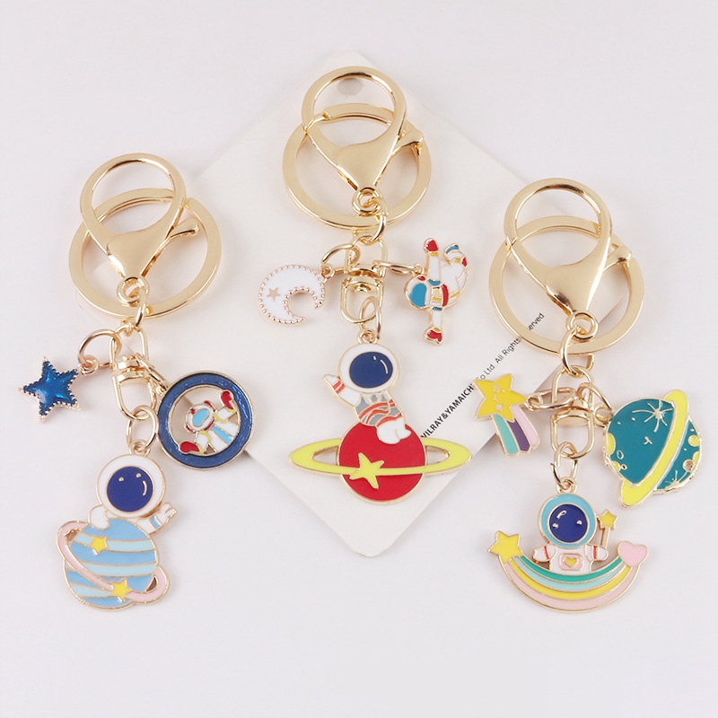 Móc Khóa Kim Loại Hình Phi Hành Gia Dễ Thương