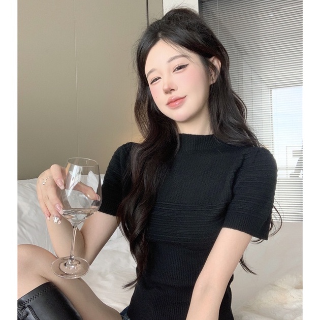 Áo Croptop ngắn tay nữ len tăm diệt kim, áo thun tăm trơn kiểu croset có co giãn Mỹ Linh 02 ôm sát body