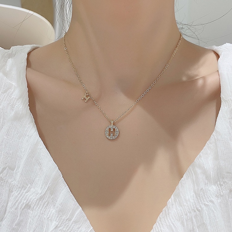 Vòng cổ choker dây xích mặt tròn chữ H VC017 Leous Accessories