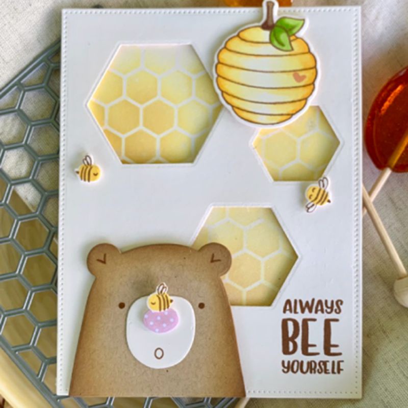 Khuôn Cắt Giấy Kim Loại Hình Gấu Xinh Xắn