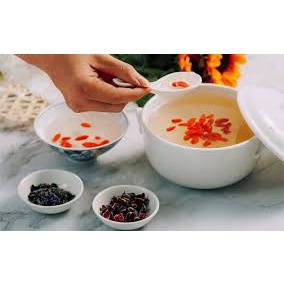 KỶ TỬ SẤY  HỮU CƠ ORGANIC TRADITION MỸ HỘP 454G