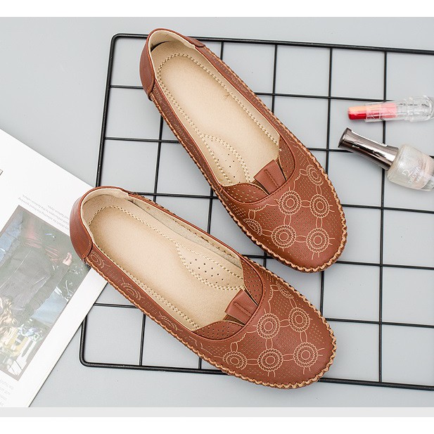 giày lười nữ giày mọi mang êm chân nhiều màu | BigBuy360 - bigbuy360.vn